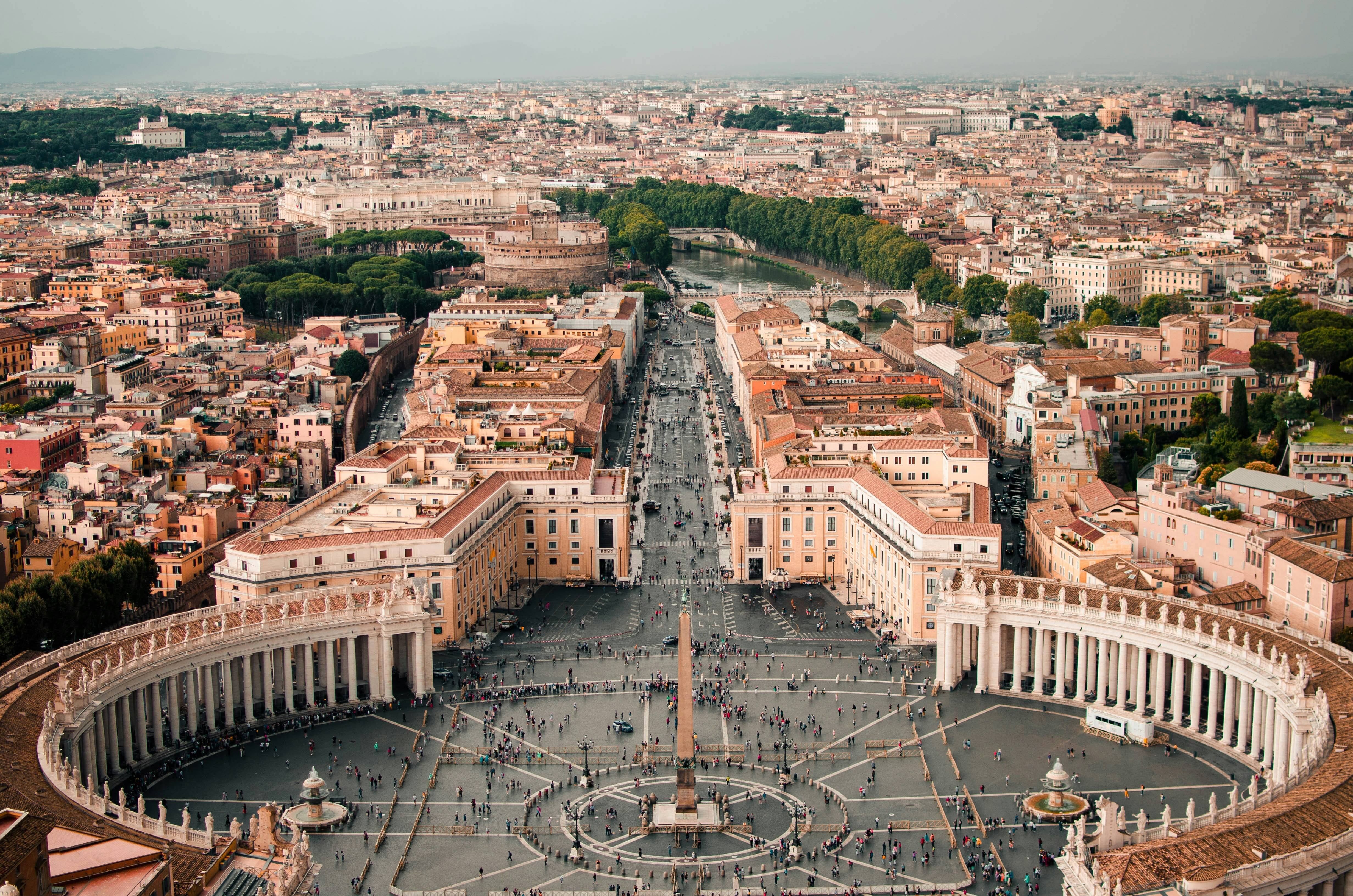 Vatican - Prati, history on your doorstep